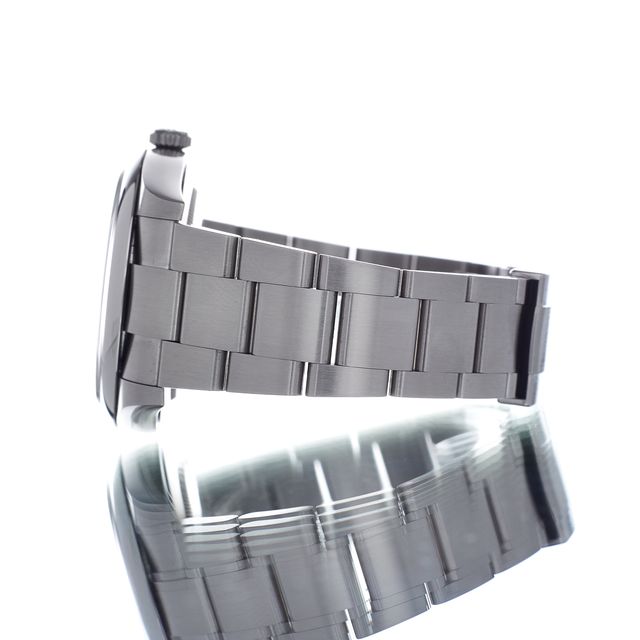 Rolex Oyster Perpetual 124300 Image 2